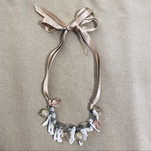 Elegant necklace